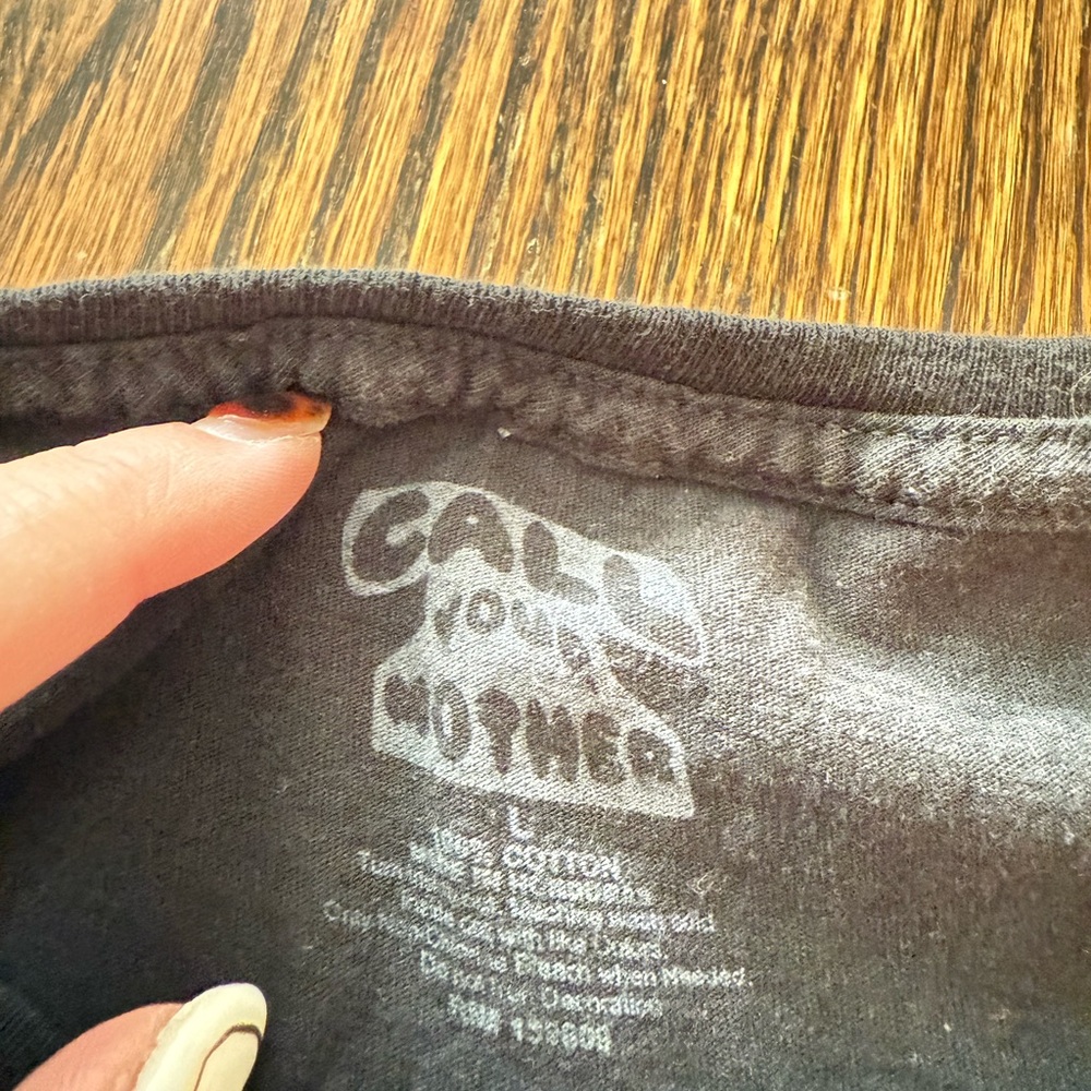 Call Your Mother Earth Tee - Picture 2 of 3